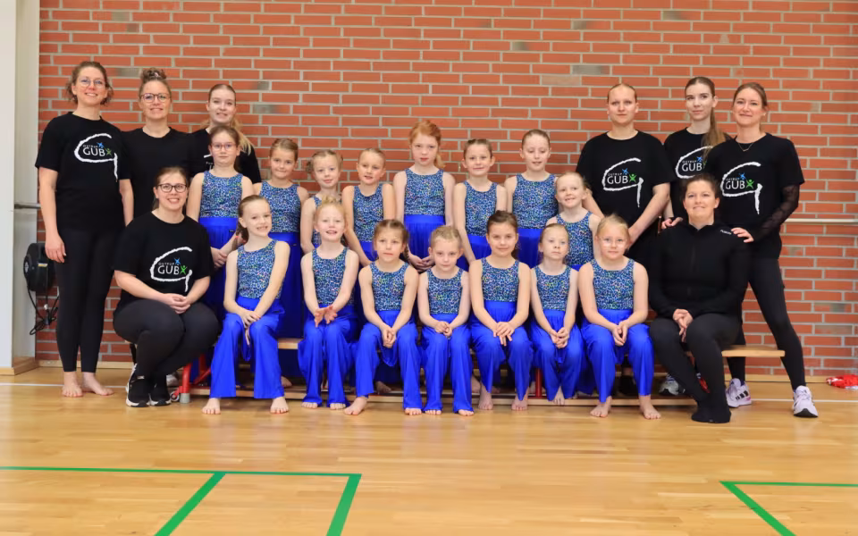 Forårsopvisning styrker integration i Outrup