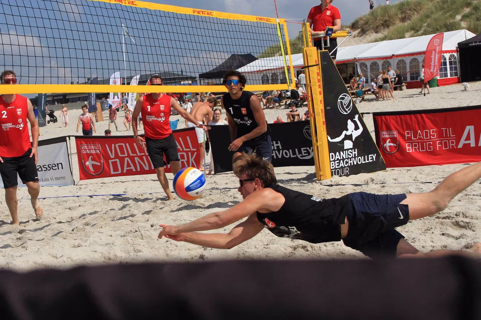 Beachvolleyfest ved Vesterhavet