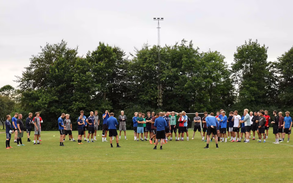 Fodbold - God fremmøde til HTS træning – og en markant stærkere serie 1 pulje vente