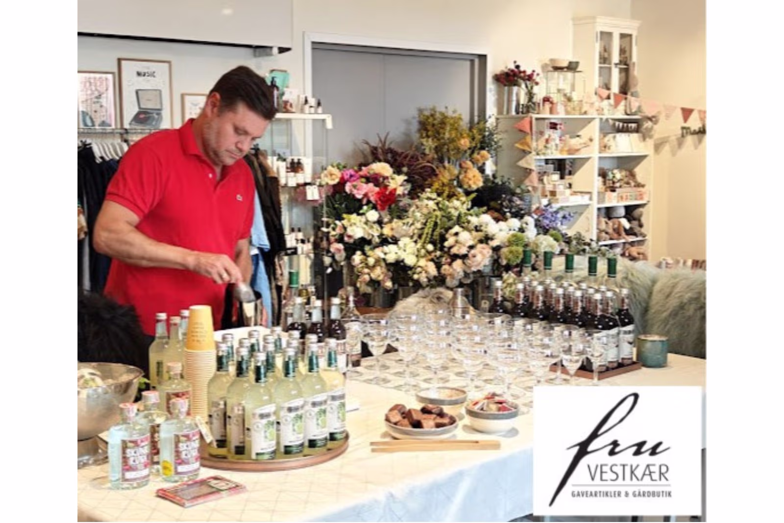 Vi byder igen på gratis fyraftens cocktail