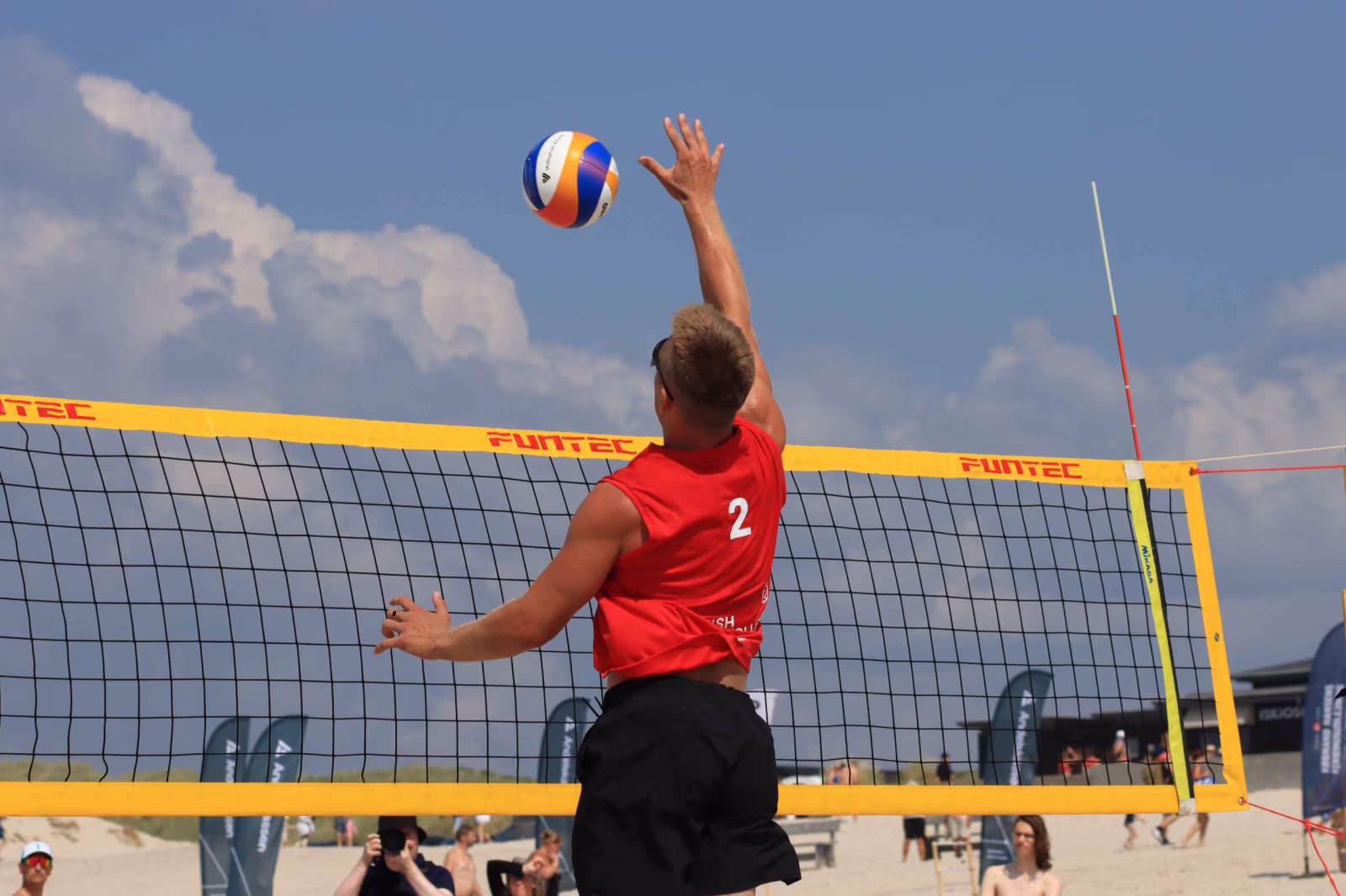 Beachvolleyfest ved Vesterhavet