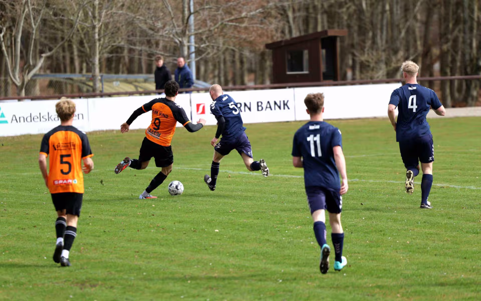 Fodbold serie 4. HTS – Helle FC 0-3 på Tistrup stadion