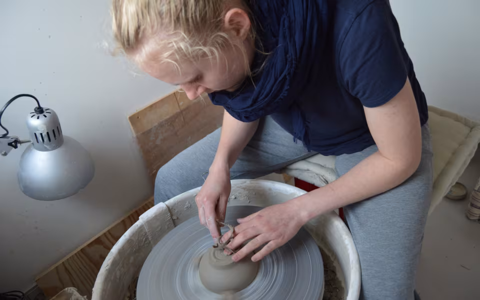 Møde en talentfuld keramiker