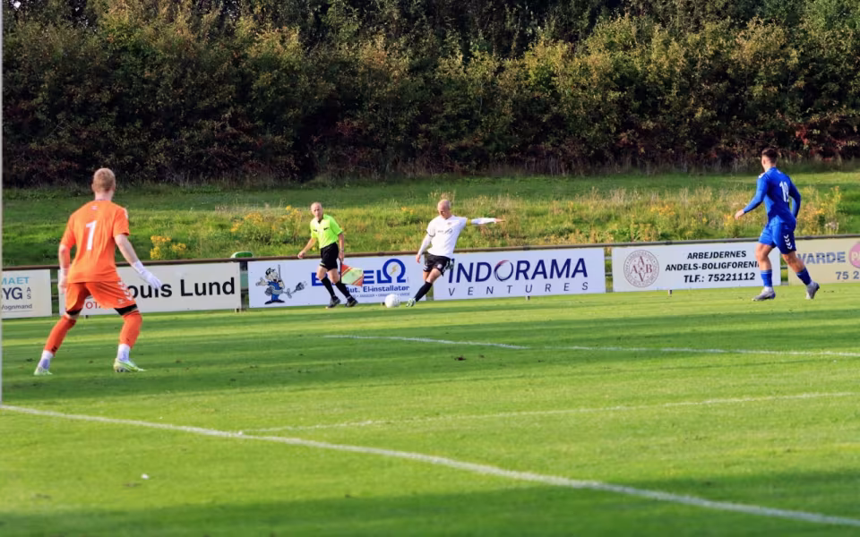 Sen udligning redder Varde i hjemmekamp