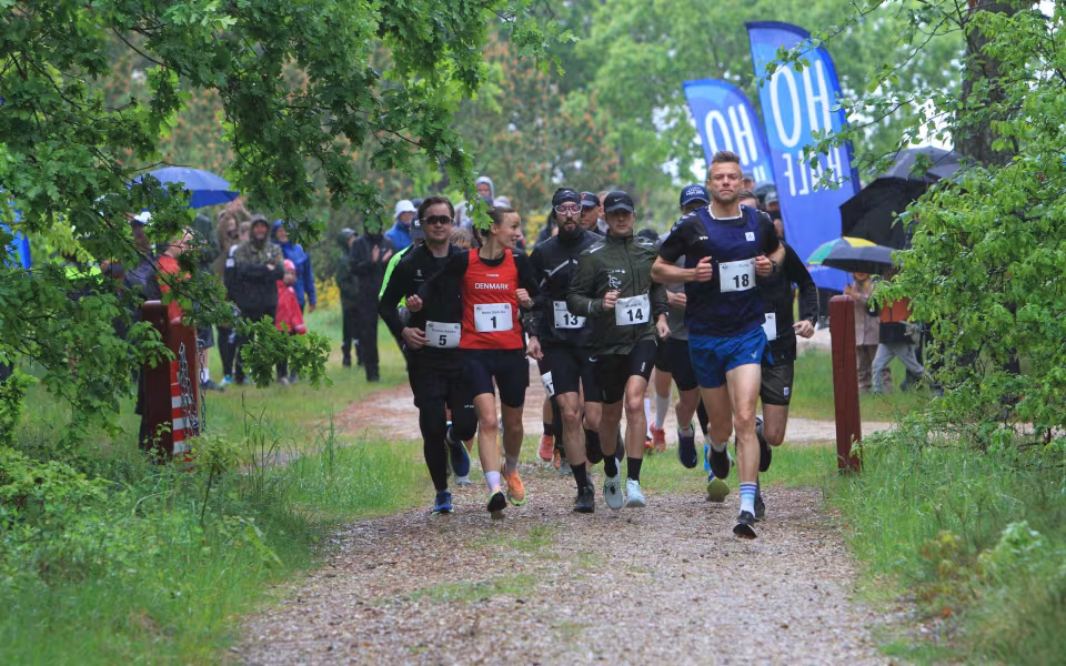 Løbefest trods regn i Ho