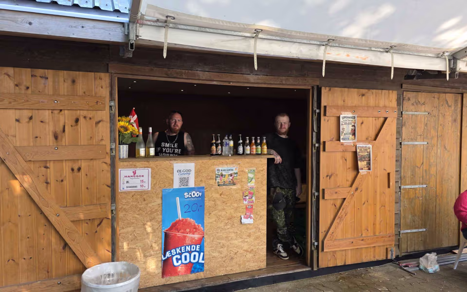 Loppemarked på Ølgod Camping blev en varm fornøjelse