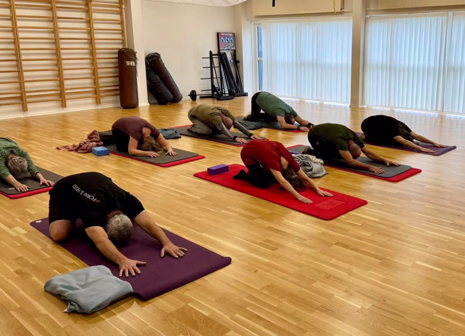 Ny instruktør og navn på yogahold