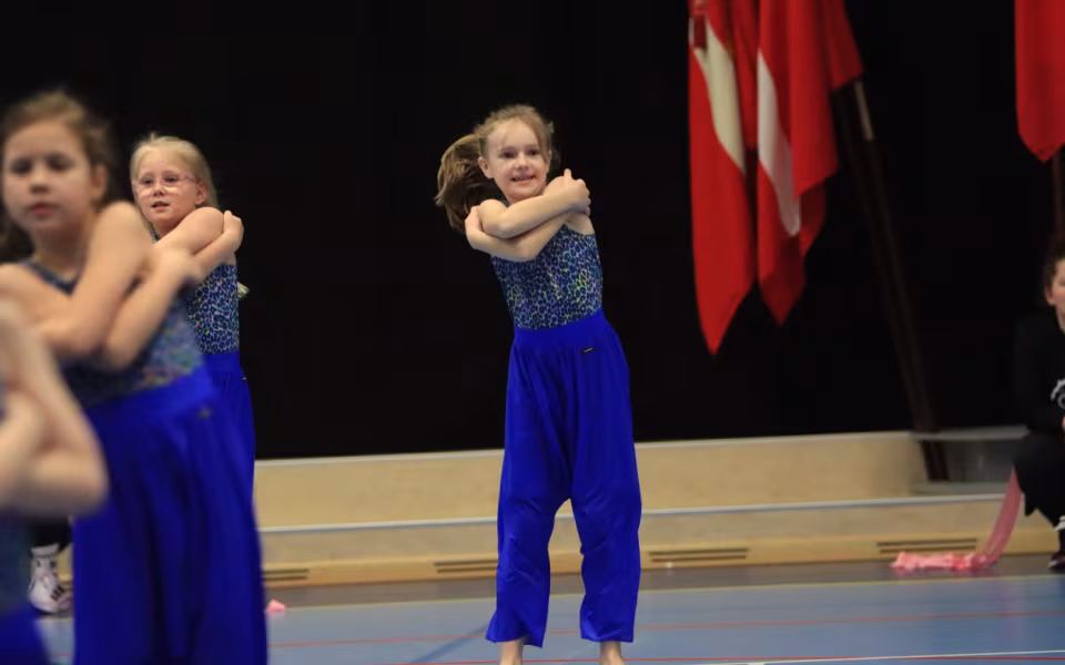 Mini Dancers Fra Outrup Strålede