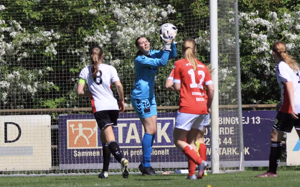 Varde U-19 piger sejrer hjemme