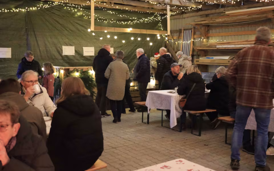 Mange nød julestemning på Axelgaard