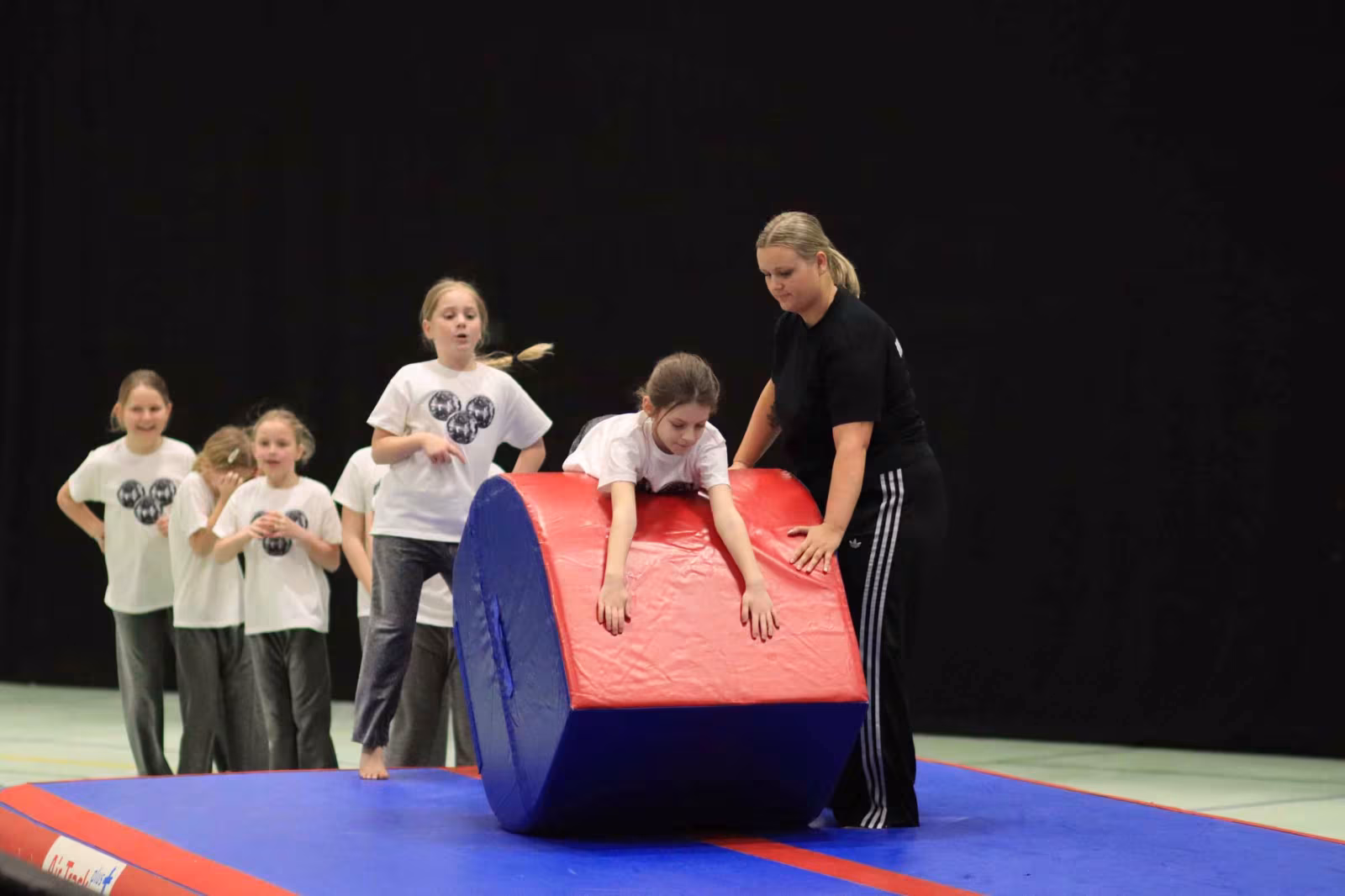 Minimix fra Ansager Gymnastikforening var på gulvet fredag aften
