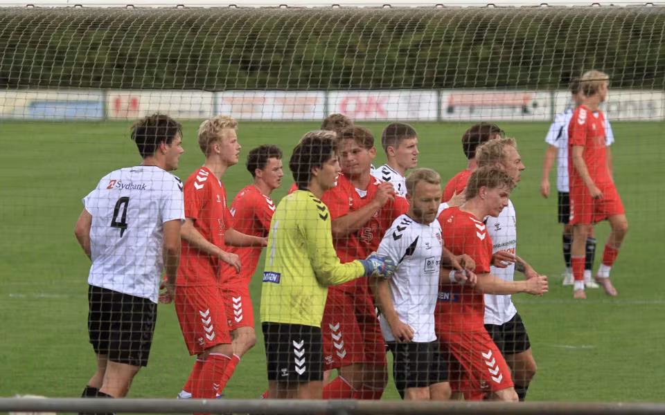 Varde tromlede mod puljetoppen