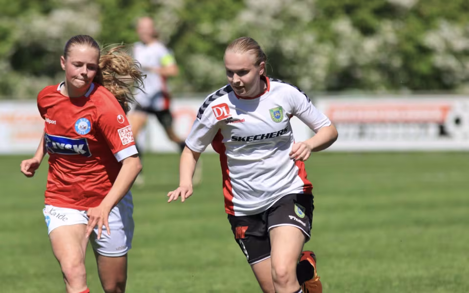 Varde U-19 piger sejrer hjemme