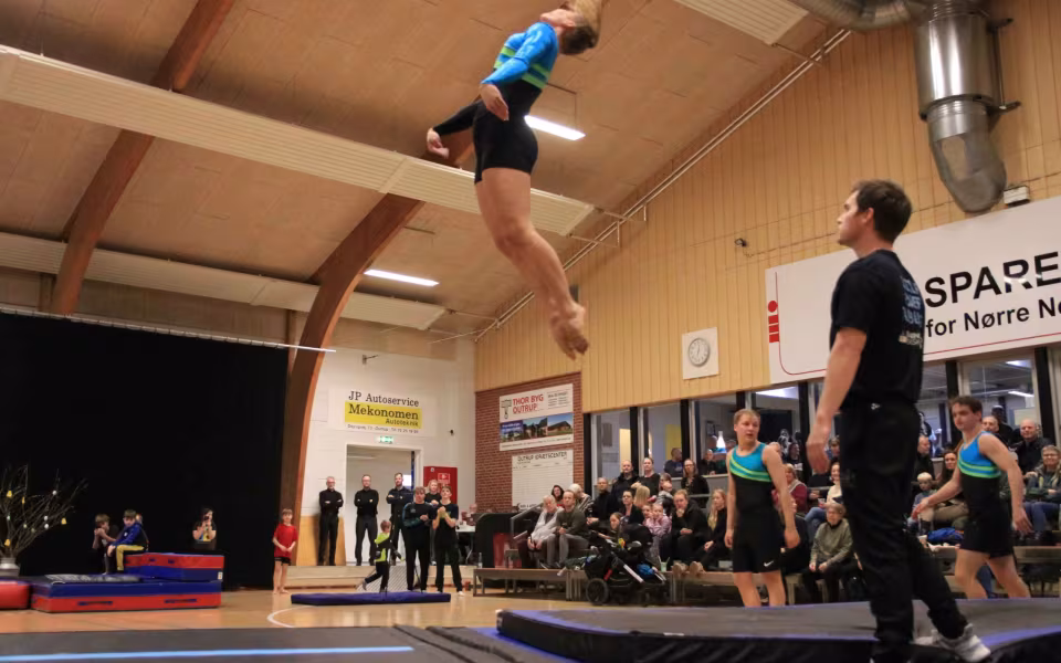 Forårsstemning i Outrup med GUB Gymnastik
