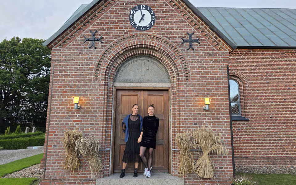 Billeder fra intim koncert med Mathilde Falch i Bejsnap Kirke