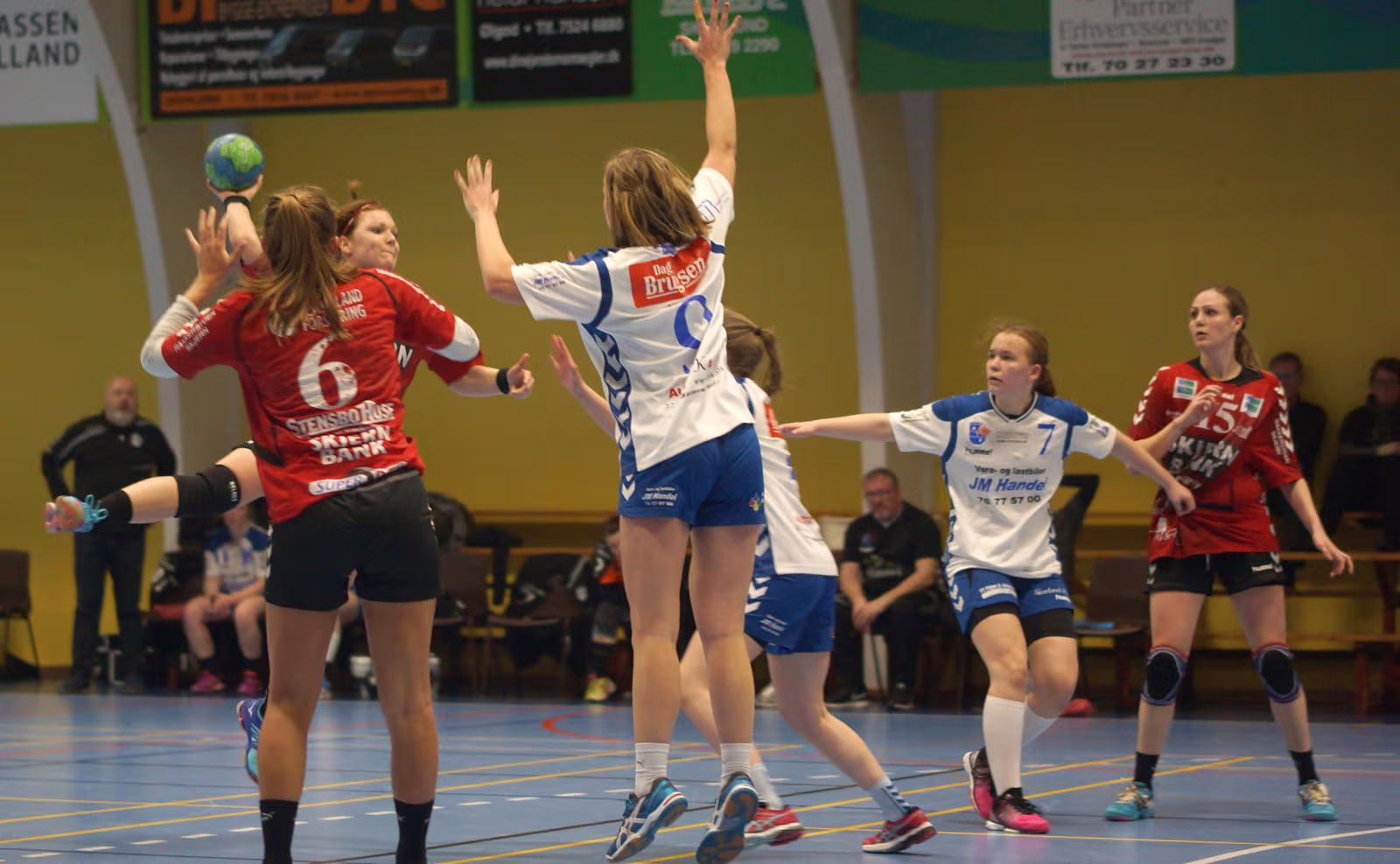 SIF/Ansager damer møder nu for alvor modstand i 6. runde af Santander Cup