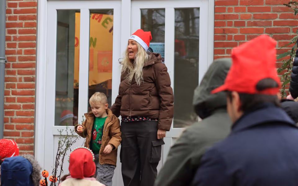Julemarked samlede Billum i hallen