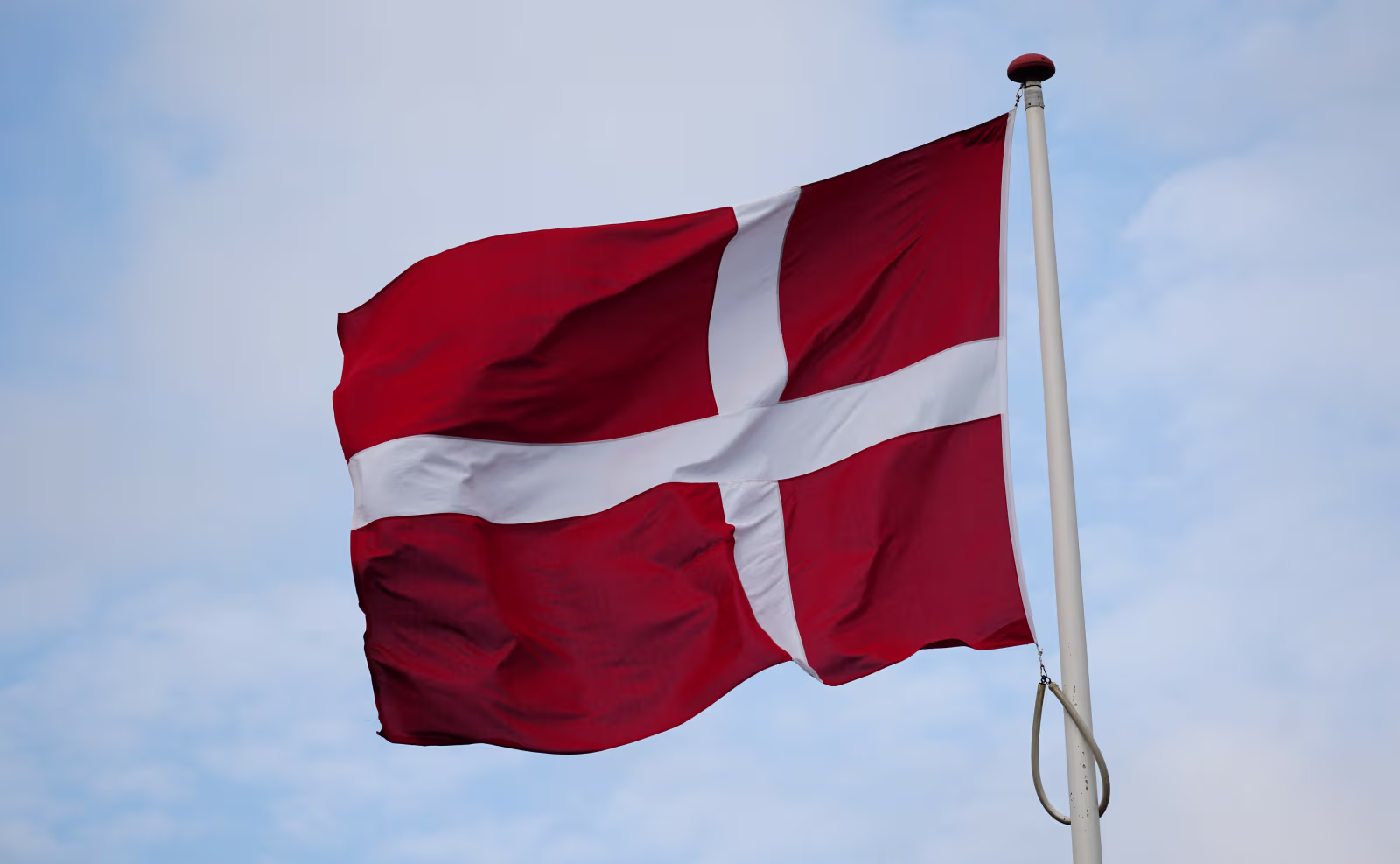 Ansager Borgerforening vedrørende flagning på torvet!