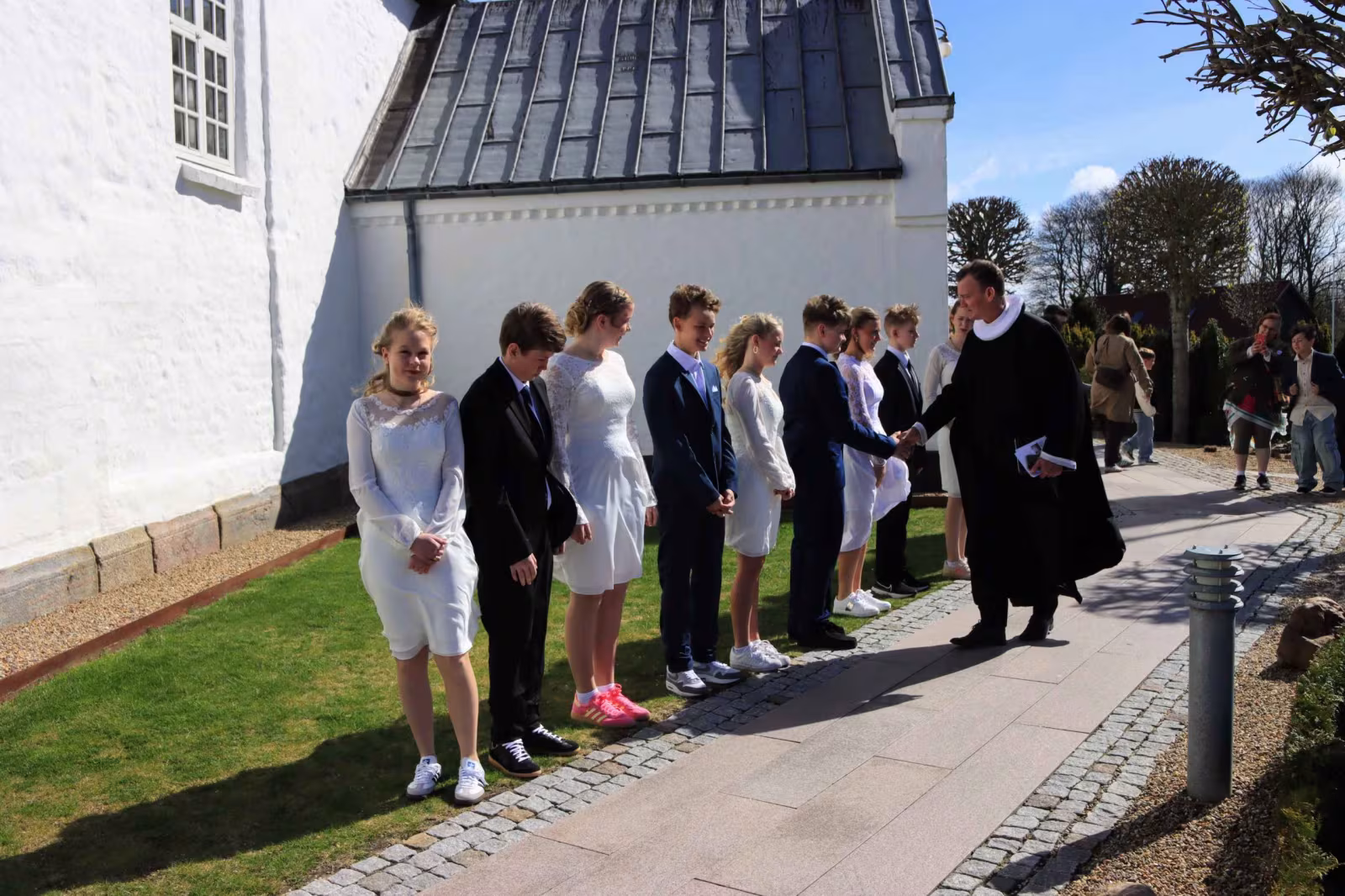 13 unge konfirmeret i Outrup
