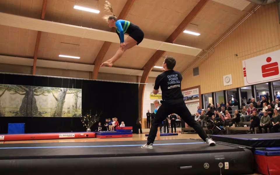 Forårsstemning i Outrup med GUB Gymnastik