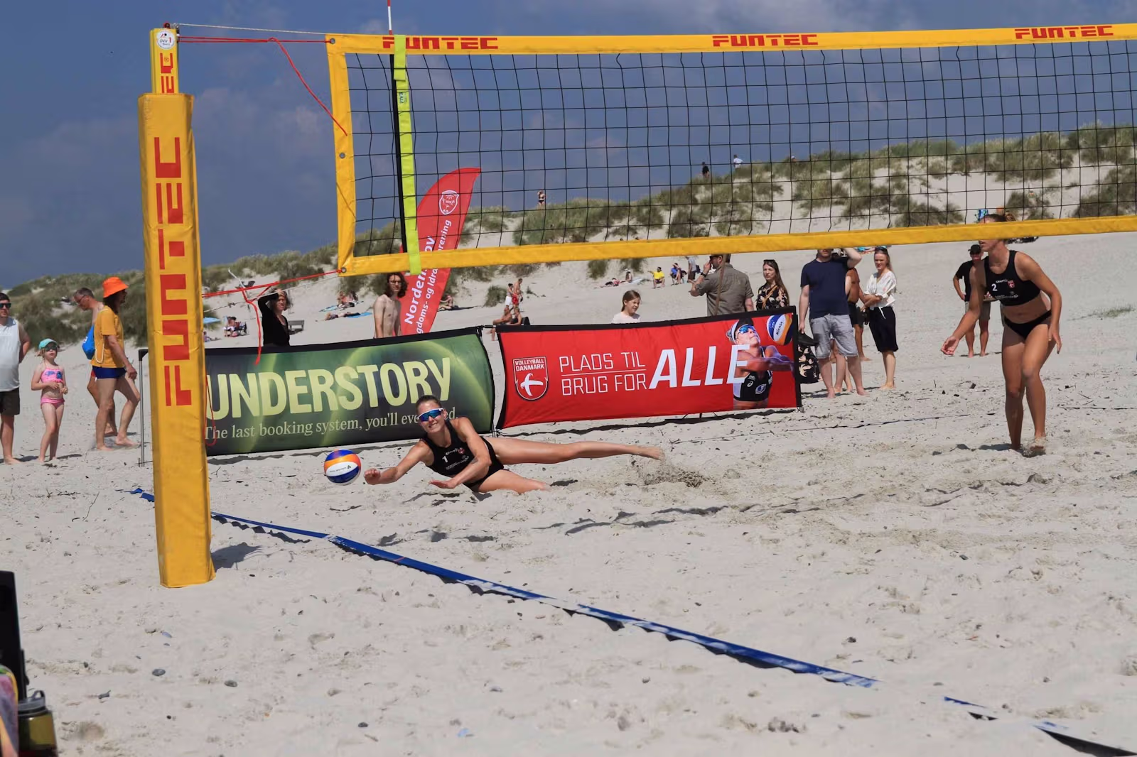 Beachvolleyfest ved Vesterhavet