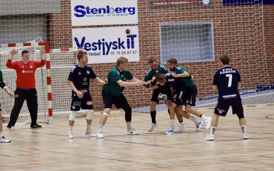 Blåbjerg fik en hård start på livet i 3 Division