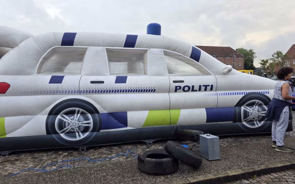 Regnen stoppede ikke sensommerens Late Night i Ølgod - Se billeder