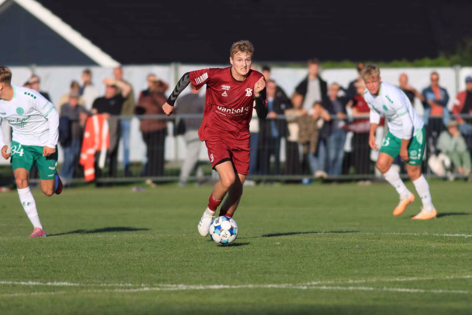 Kampens spiller Ricky Hjort i aktion
