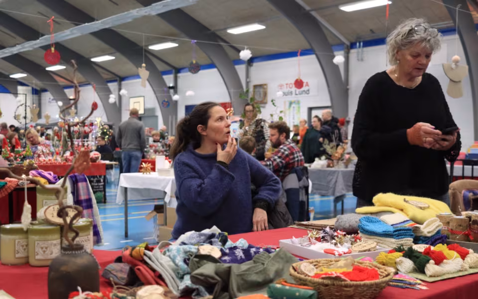 Julemarkedets hygge venter i Billum