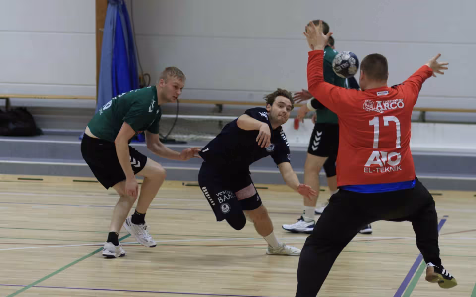 Blåbjerg fik en hård start på livet i 3 Division