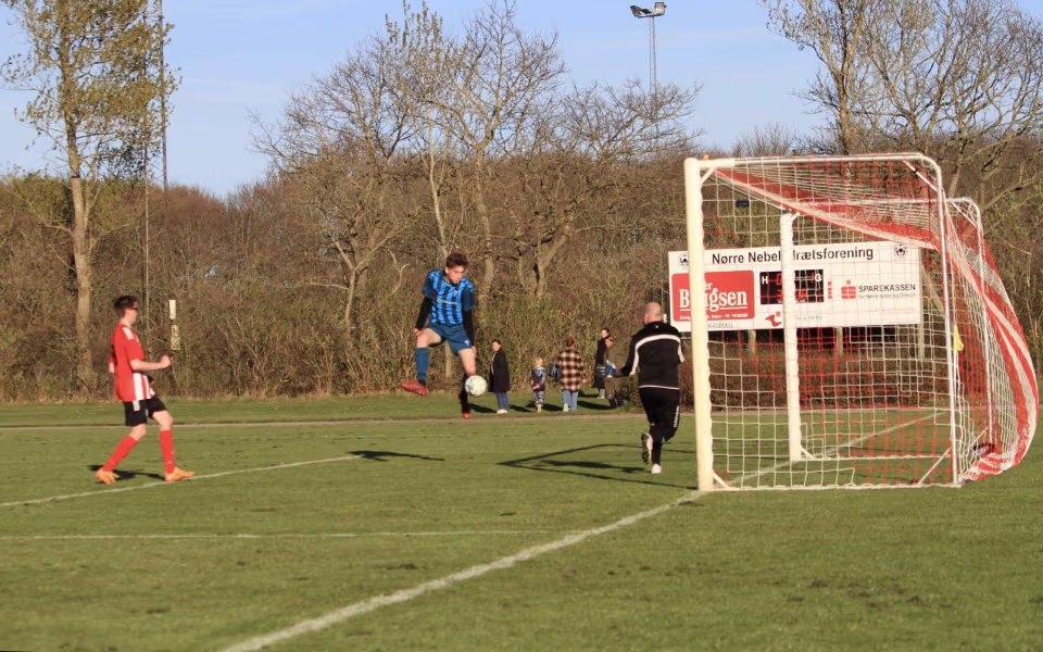 Blåbjerg BK Serie 5 knuser Nr. Nebel 8-0
