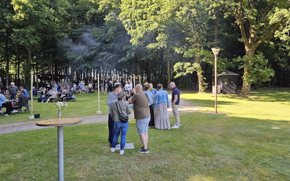 Billeder fra Midsommerfest I Tistrup anlæg 2025