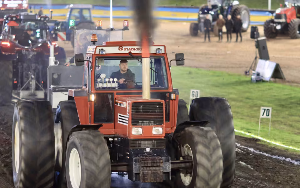 Powerpull og Truckshow skabte folkefest i Outrup