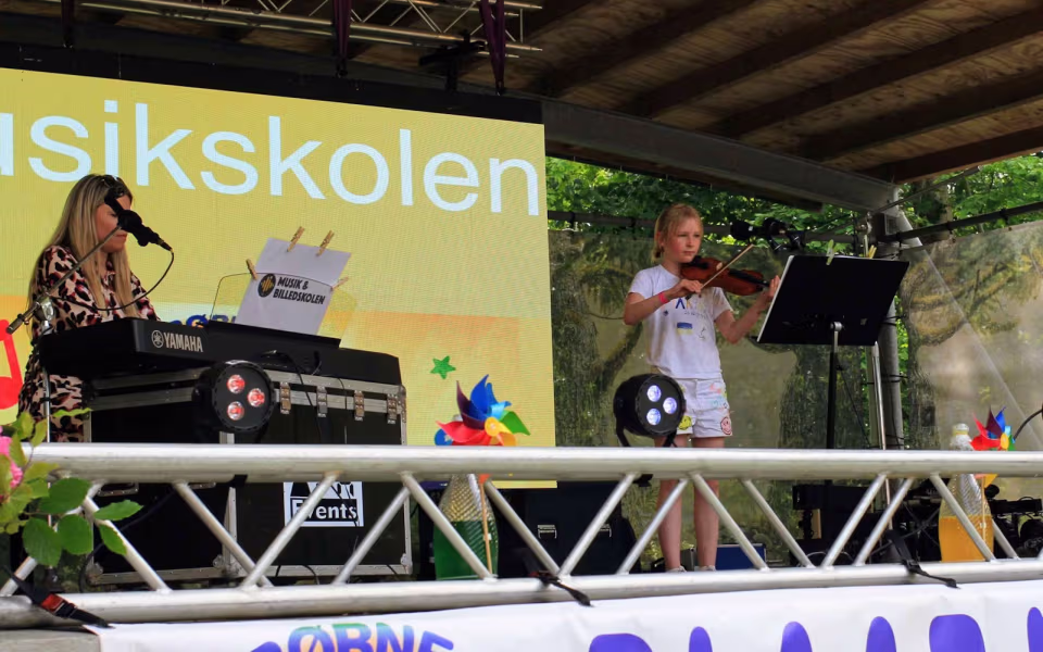 Musikfest samlede generationer i Outrup