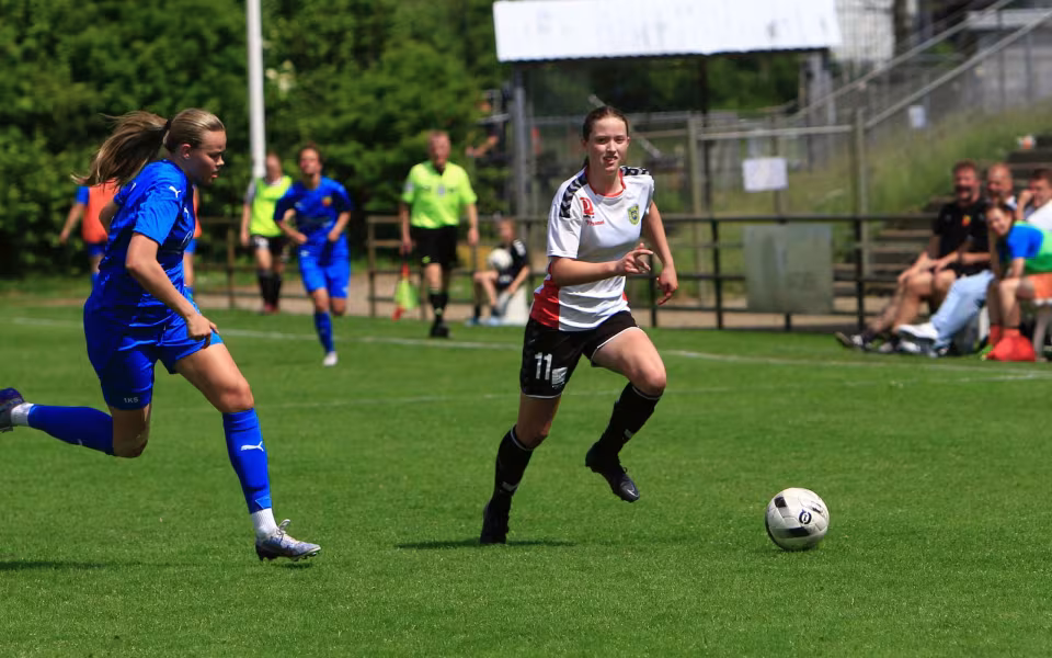 Varde kvinder taber til bundhold
