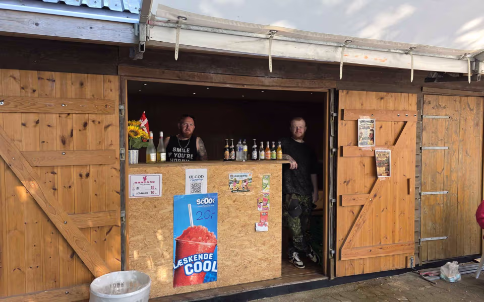 Loppemarked på Ølgod Camping blev en varm fornøjelse
