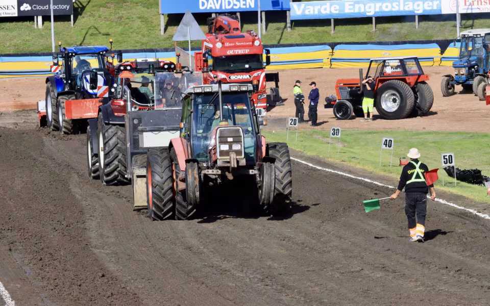 Powerpull og Truckshow skabte folkefest i Outrup
