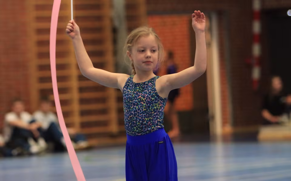 Mini Dancers Fra Outrup Strålede