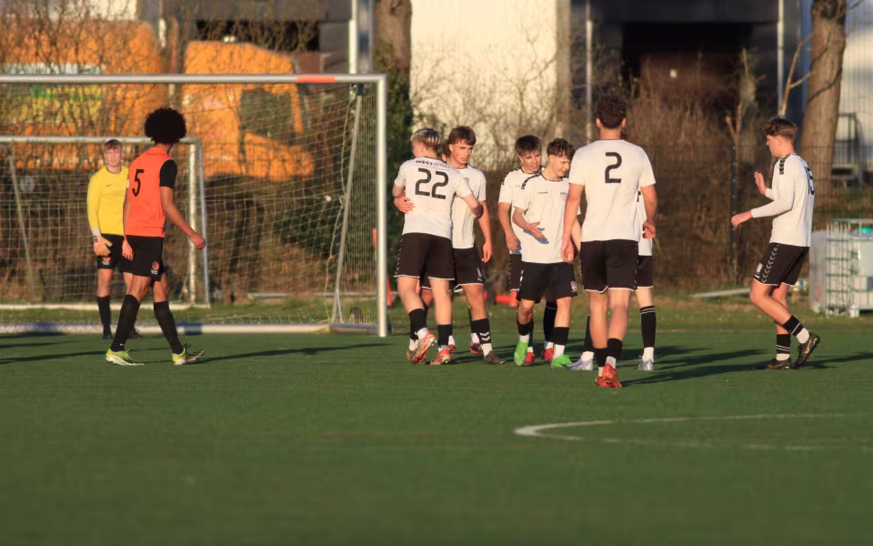 Varde U-19 Vinder 6-0 Over SGI/SSK