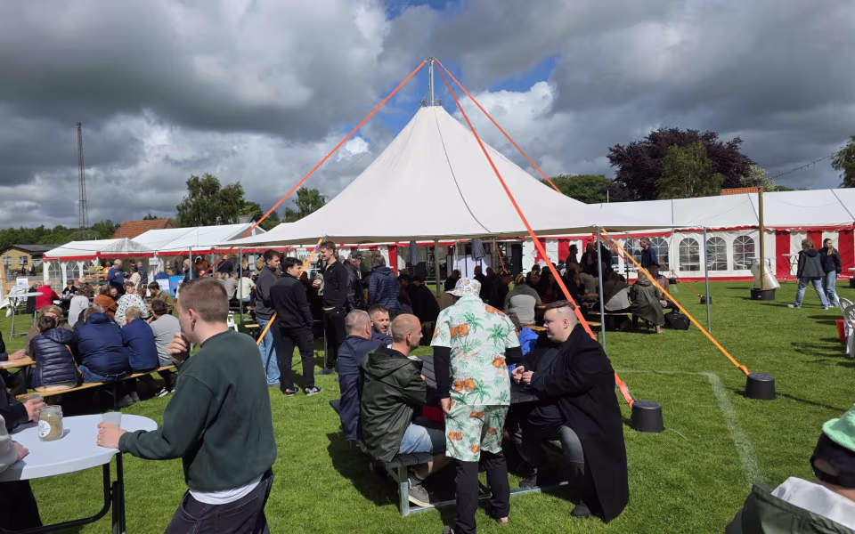 Ølgod BEER Festival 2026 bød på smag, musik og fællesskab - Se billeder fra dagen.