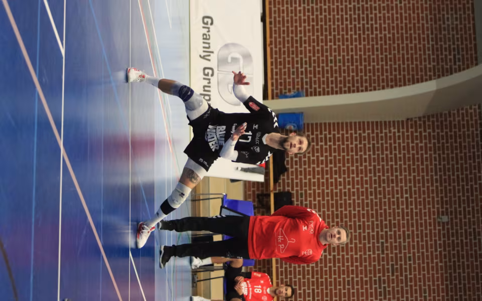 Nordenskov triumferer i tæt volleyballkamp