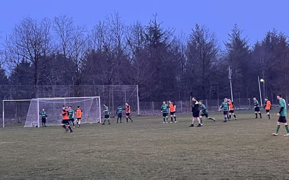 Helle FC fik en drømmestart i serie 5-opgøret mod Krogager
