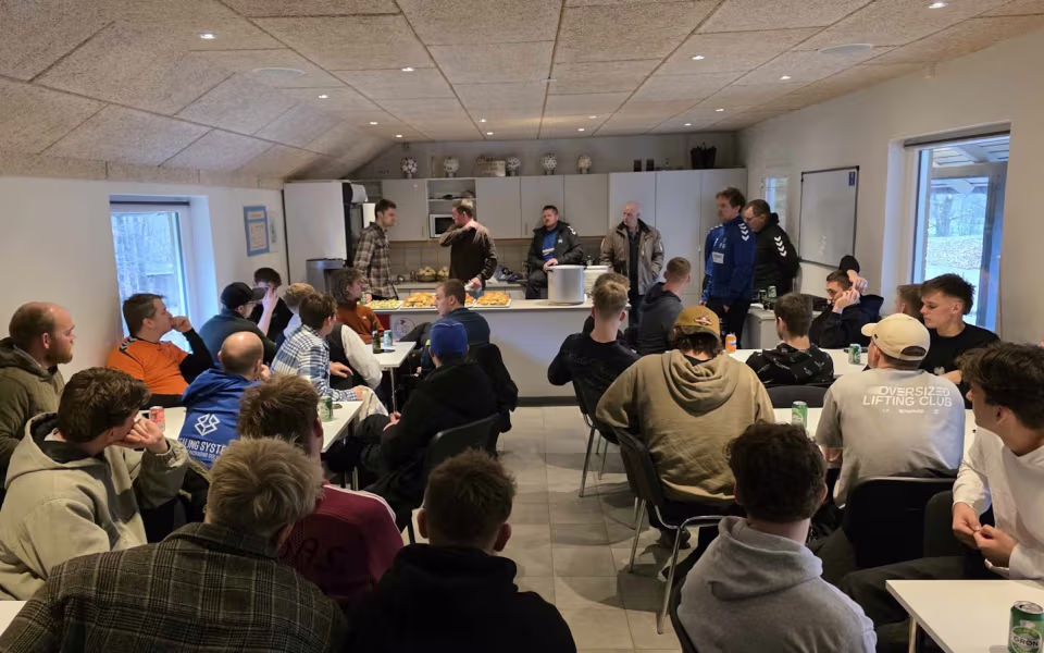 HTS Herre fodbold skød sæsonen i gang på en iskold januar dag.