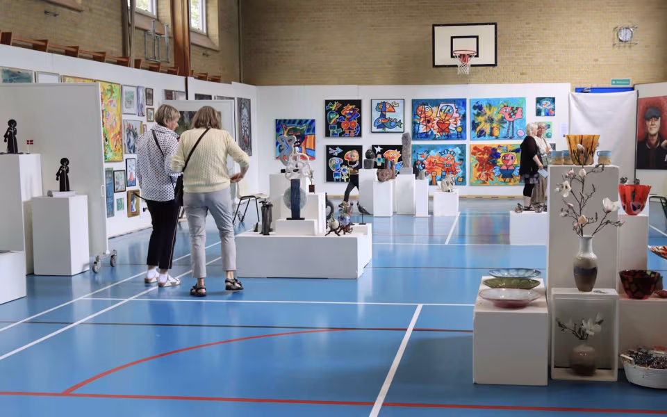 Kunsthåndværk i levende hænder