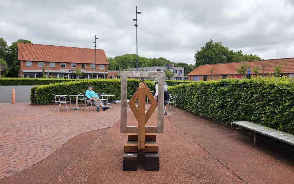 Se billeder fra åbningen af Skulptur Ølgod 2025