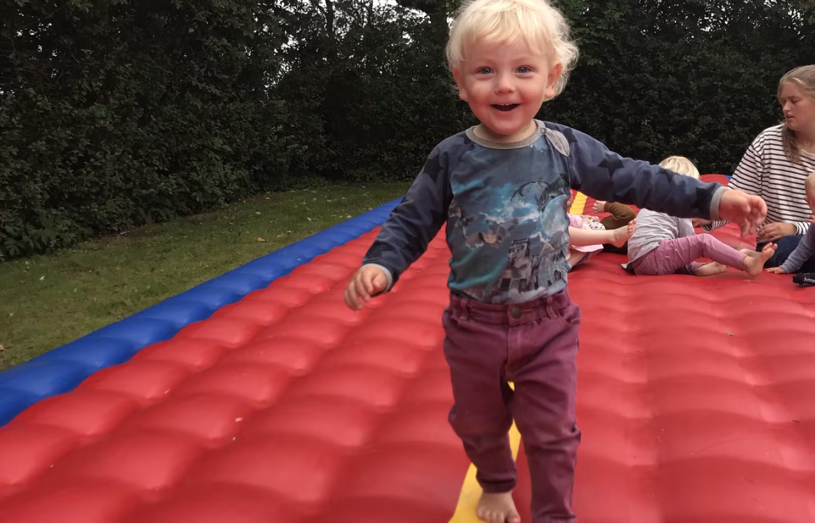 LEJ EN AIRTRACK