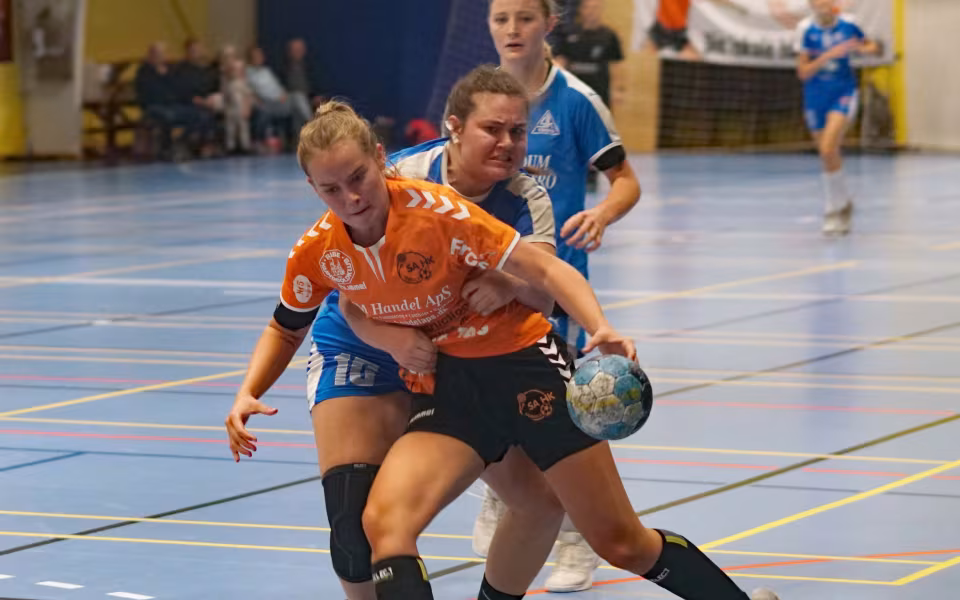 Tempoet og niveauet var højt hele kampen og SA Ribe HK kørte sejren sikkert hjem med hele 33-16.