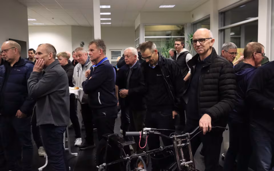 Speedwayfans samledes til sæsonstartaften