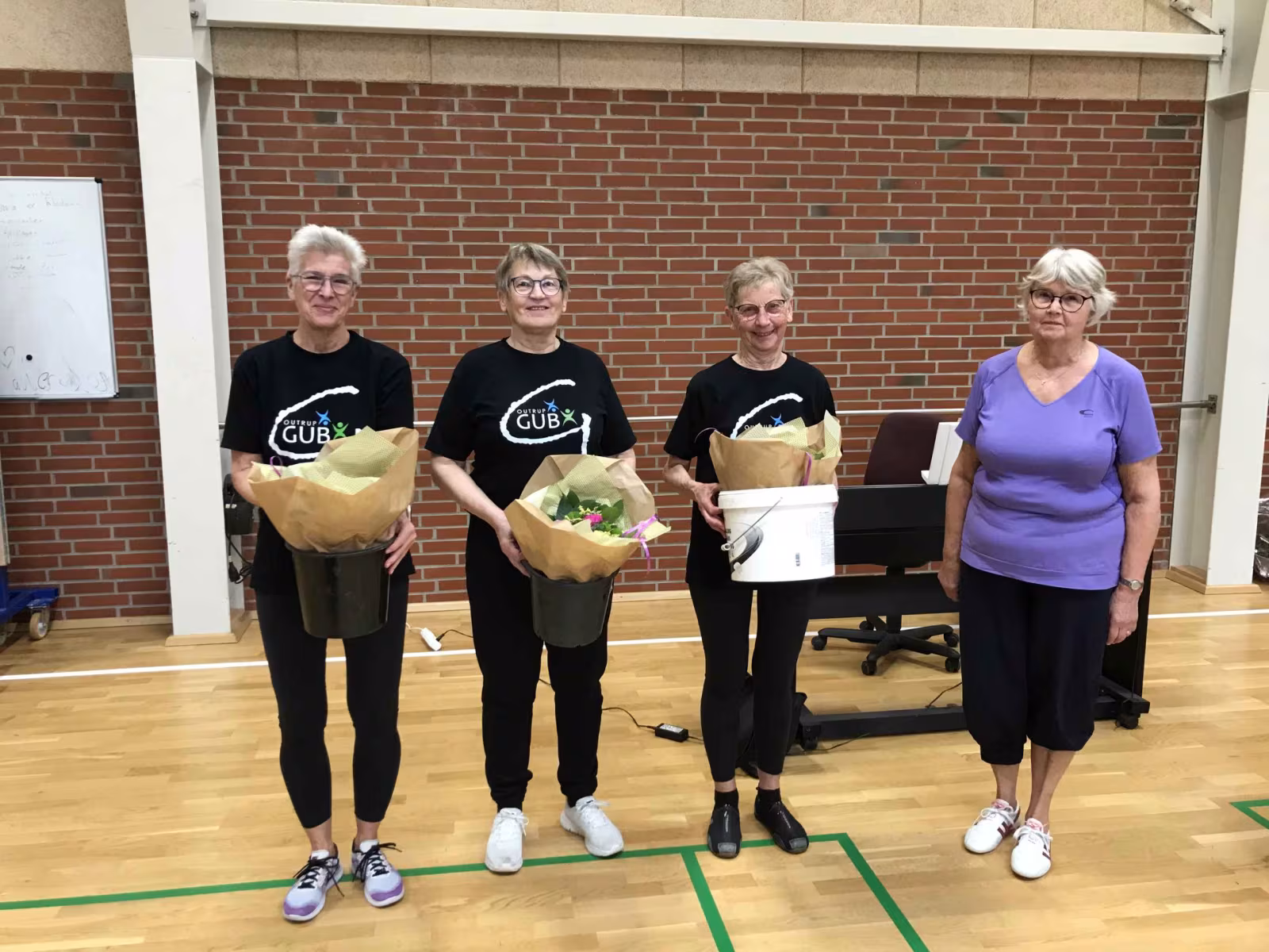 De tre instruktører fra Venstre, Maren Axelgaard Anna Arnth, Kirsten Ravn samt Kirsten Larsen fra udvalget.