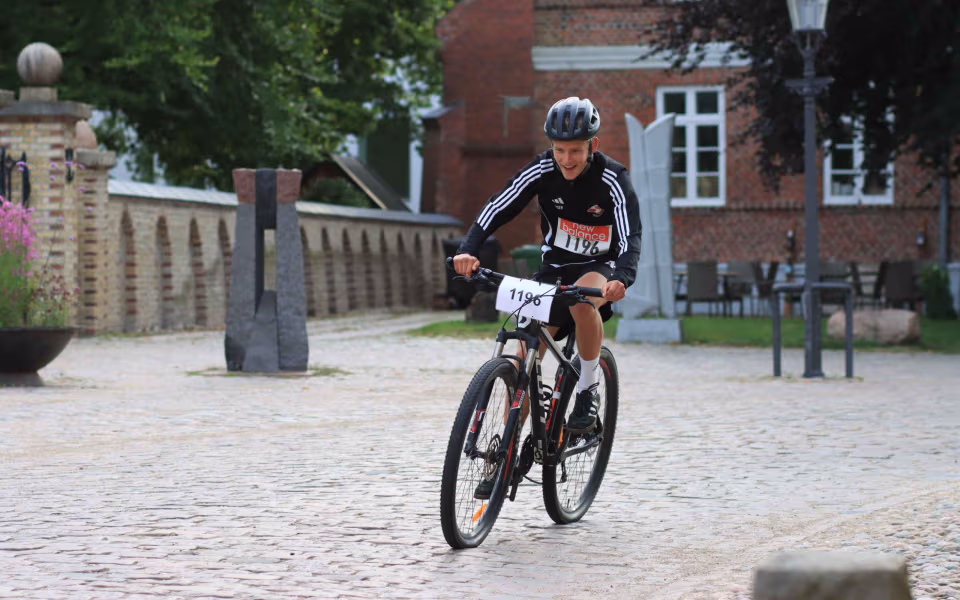 Sponsorløb skabte fest på torvet